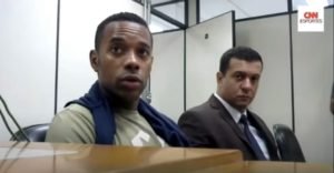 Robinho preso audiencia custodia.jpg