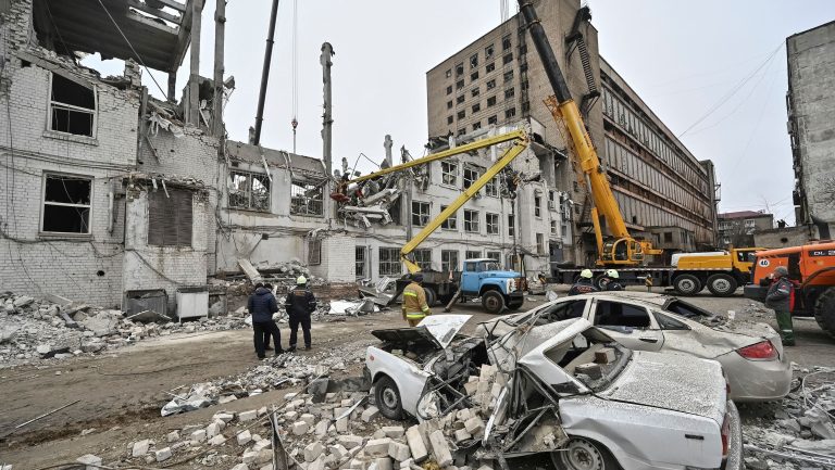 Russia ucrania 1 e1740254057844.jpg