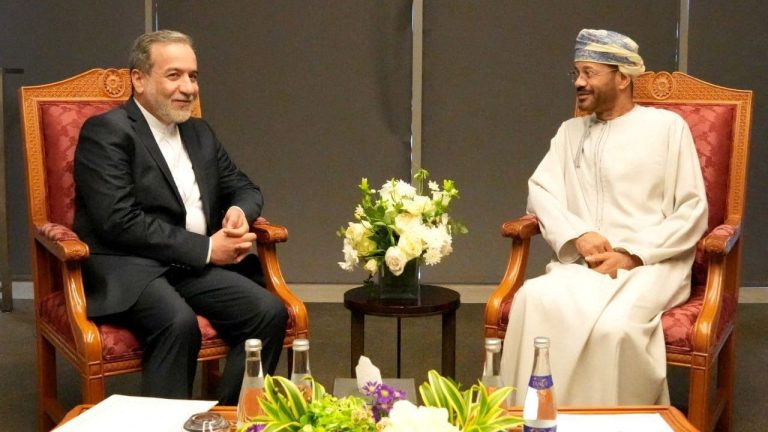 2025 04 12t140557z 1 lynxmpel3b06i rtroptp 4 iran oman e1745045274462.jpg