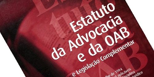 Delegacia de polícia deve oferecer Estatuto da Advocacia para consulta, aprova Comissão de Segurança Pública do Senado