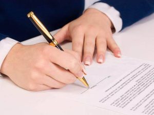 Cessão de crédito com indícios de fraude é nula de pleno direito e não gera efeitos jurídicos