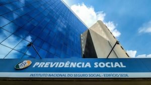 INSS é condenado a indenizar segurado com esquizofrenia por cancelamento indevido de benefício