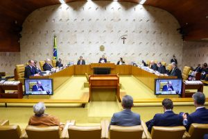 Lei que pune empresas que usam produto de trabalho escravo é constitucional, decide STF