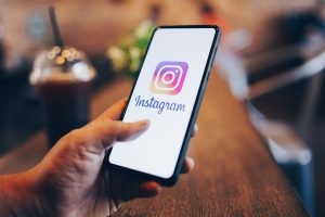 Justiça determina reativação de perfil no Instagram de associação de cannabis medicinal