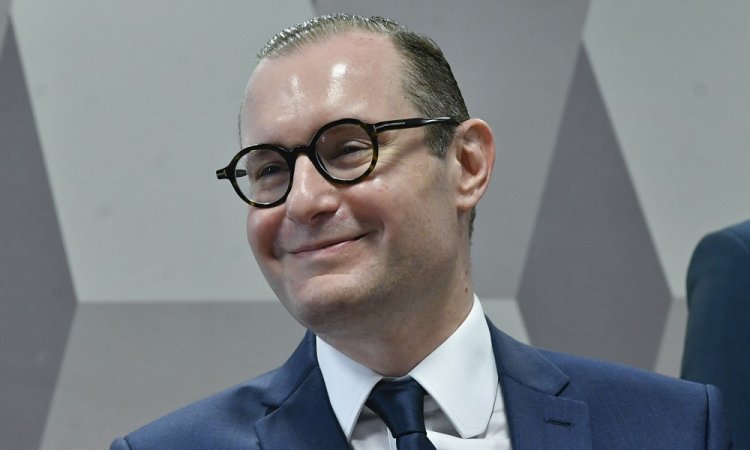 Zanin suspende decisão do TCU que exigia retorno de sistema de controle de bebidas