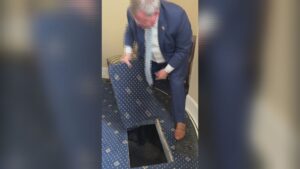 Ed live 130525 son passagem secreta capitolio frame 34.jpeg