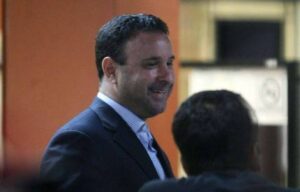 Juiz é aposentado compulsoriamente após furto de imagem sacra em antiquário