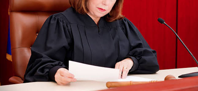 Juíza multa consumidor por má-fé e aciona MP para investigar advogado com mais de 4 mil ações semelhantes