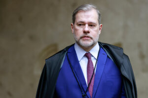 STF mantém exigência de diploma de nível superior para técnicos do MPU