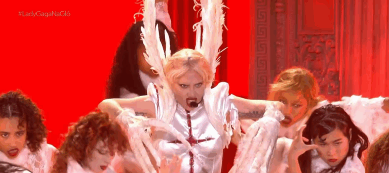Lady gaga bad romance.png