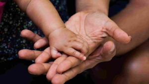 Justiça de Minas reconhece dupla paternidade, socioafetiva e biológica, em caso inédito