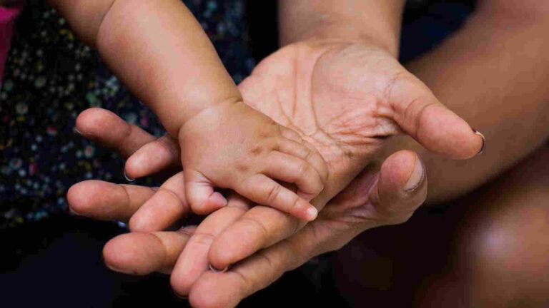 Justiça de Minas reconhece dupla paternidade, socioafetiva e biológica, em caso inédito