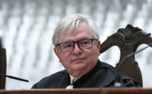 STJ recebe denúncia por falsidade ideológica contra desembargadores do TJ-MG com voto de desempate do presidente