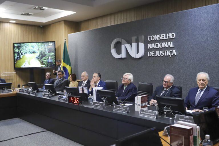 CNJ arquiva PAD contra juiz que citou Lula em decisão proferida numa audiência de custódia