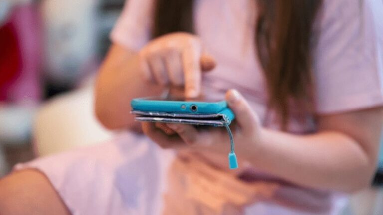 Banco deve ressarcir vítima de golpe do "falso advogado" no Whastapp por falha de segurança