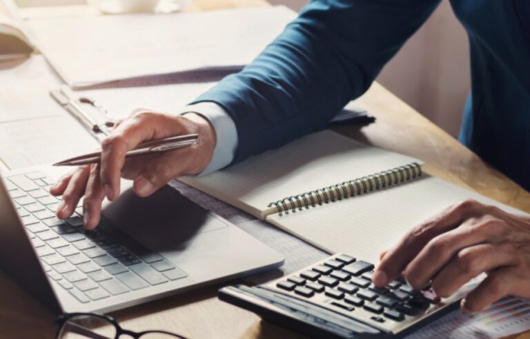 Bancário firma acordo em ação de doença ocupacional e vai receber R$ 4,5 milhões