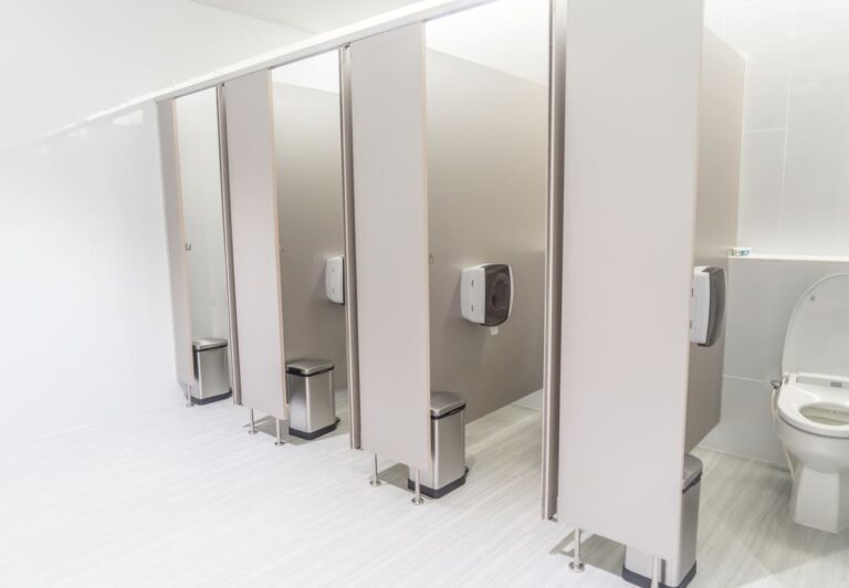 STM mantém condenação de militar por filmar mulher em banheiro do quartel