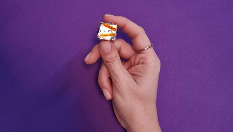 Consumidora receberá indenização no valor de R$ 10 mil após encontrar larvas em doce "dadinho"