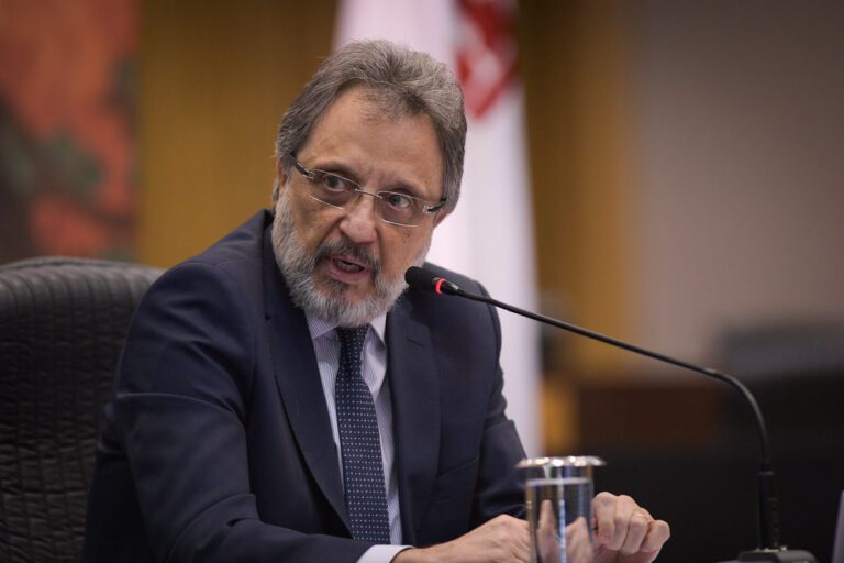 Confissão informal reduz pena se usada no fundamento da condenação, decide STJ