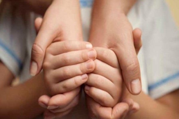 Licença parental unificada: TJ-GO estende benefício a servidores homoafetivos