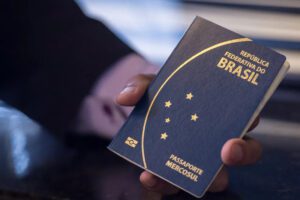 TST libera passaporte de cineasta e baliza uso de medidas coercitivas atípicas