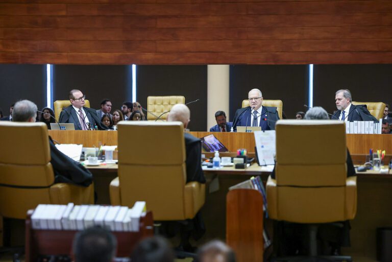 Com maioria já formada pela responsabilização de big techs por publicações de usuários, STF vai definir nesta quinta-feira (26) tese final do julgamento