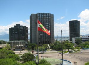 TJ-SC anula perícia e determina nova análise sobre cobrança de R$ 32,8 milhões a empresa de medicamentos