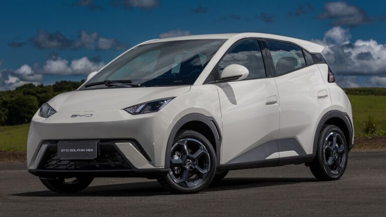 10 carros elétricos mais vendidos do Brasil no 1º semestre de 2025