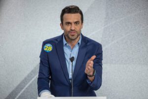 Justiça Eleitoral declara Pablo Marçal inelegível pela 3° vez; empresário não pode se candidatar até 2032 