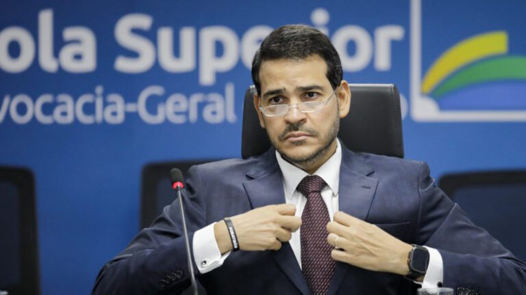 “Nenhum ato conspiratório vai intimidar o Judiciário”, manifesta AGU em defesa do Judiciário
