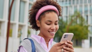 Como funciona o Jornada do Estudante, app com serviços para universitários