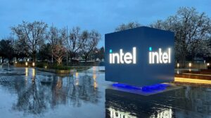 Intel já demitiu quase 4 mil funcionários apenas nos EUA