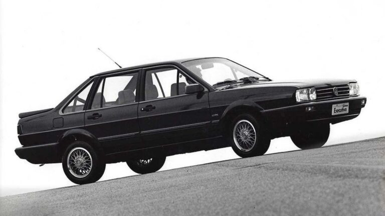 Quanto custaria um Santana antigo com o preço corrigido pela inflação?