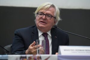 STJ encerra semestre com média de 2 mil decisões por dia; ‘’números incompatíveis com a sobrevivência e estabilidade de qualquer tribunal no mundo’’, diz Herman Benjamin