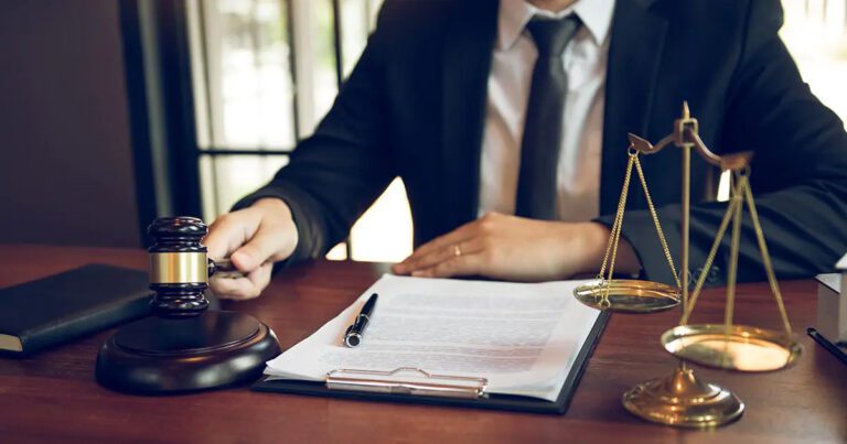 "Indústria do Limpa-Nome": Juiz extingue ação coletiva contra empresas de crédito por indícios de fraude