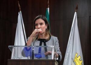 Juíza condena policial militar que agrediu oficiala de Justiça no Dia Internacional da Mulher