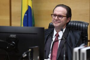 Assistência jurídica prevista na Lei Maria da Penha é obrigatória, inclusive no tribunal do júri, decide STJ