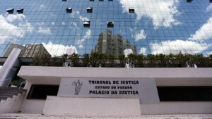 Negar exercício parcial do silêncio viola direito à defesa ampla, entende TJ-PR