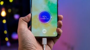 A bateria do celular dura pouco? Descubra os 'culpados' no Android