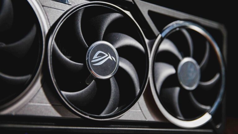 ASUS revela RTX 5090 ROG Matrix especial de 30 anos da marca