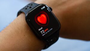 Apple Watch: alfândega dos EUA é processada após “brecha” para importar relógio