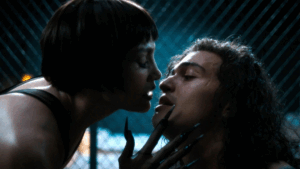 Beijo da Mulher Aranha: trailer, elenco e tudo sobre o filme com Jennifer Lopez