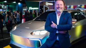 Carros de "Musk brasileiro" tem milhares de pedidos antes do lançamento