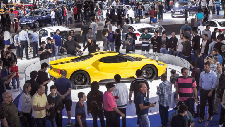 Salão do Automóvel 2025 "copia" Festival Interlagos e exibirá clássicos