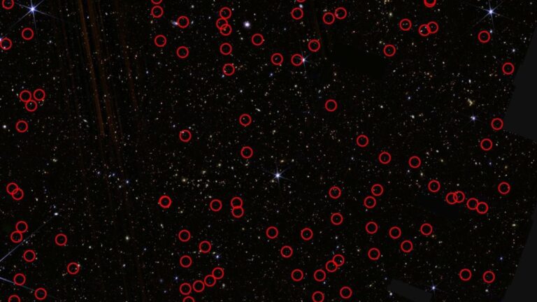 Telescópio Espacial James Webb descobre 300 objetos misteriosamente luminosos