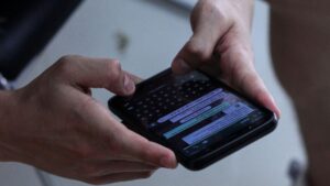 Usa o WhatsApp no trabalho? 9 truques para torná-lo mais produtivo