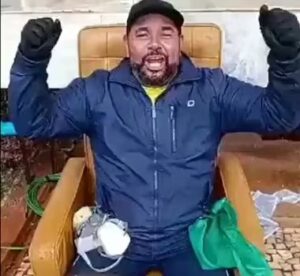 STF condena homem que sentou na cadeira de Moraes no 8 de janeiro a 17 anos de prisão