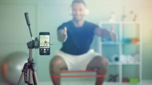 YouTube em 2025 mostra expansão dos shorts, lives e conteúdos religiosos