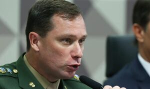 STF autoriza acareação entre Mauro Cid e coronel Marcelo Câmara sobre trama golpista