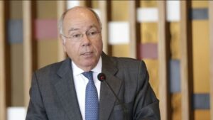 Ministro das Relações Exteriores critica "conluio" de brasileiros com forças estrangeiras para atacar democracia